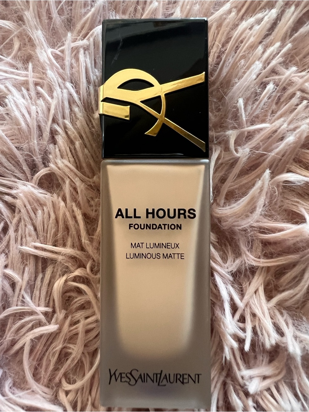 NIB Yves Saint Laurent All Hours Foundation - Warm Beige (All Hours)